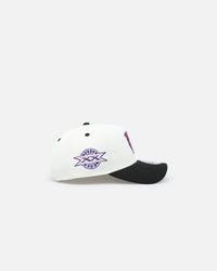 New Era Chicago Bears 'Neon Nights' 9FORTY Snapback Chrome/Black