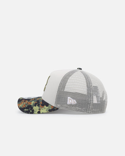 New Era Atlanta Braves "Camo Visor" 9FORTY A-Frame Trucker Snapback Stone/Olive