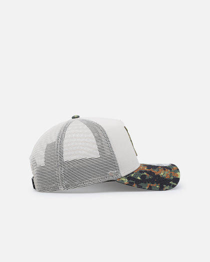 New Era Detroit Tigers "Camo Visor" 9FORTY A-Frame Trucker Snapback Stone/Olive