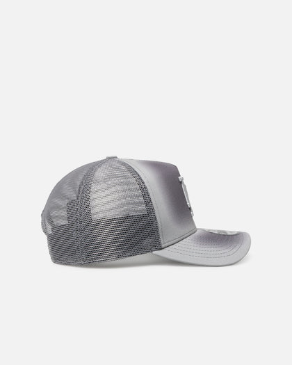 New Era Los Angeles Dodgers 'Gradient Trucker' 9FORTY A-Frame Trucker Snapback Grey