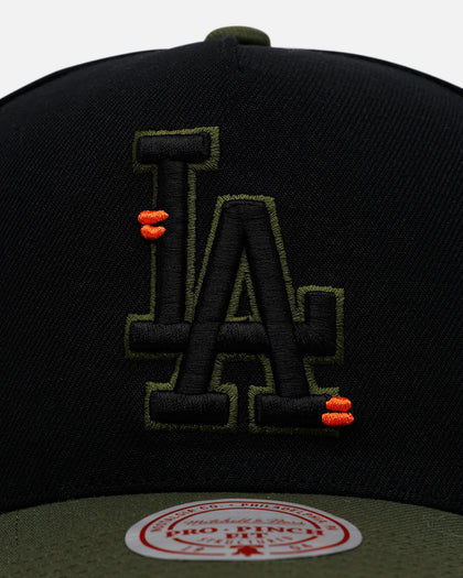 Mitchell & Ness Los Angeles Dodgers 'Olive Cargos' Pro Pinch Snapback Olive/Black