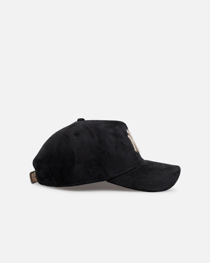 New Era New York Yankees 'Suede' 9FORTY A-Frame Strapback Black/Tan