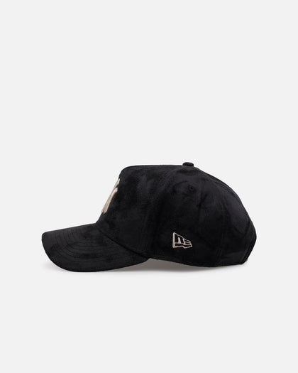 New Era New York Yankees 'Suede' 9FORTY A-Frame Strapback Black/Tan