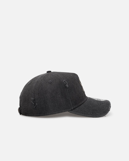 New Era New York Yankees 'Patent Leather' 9FORTY A-Frame Strapback Washed Black