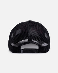 Von Dutch Distressed Trucker Snapback Black/Pink
