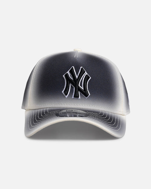 New Era New York Yankees 'Gradient Edge Reverse' 9FORTY A-Frame Snapback Black/White