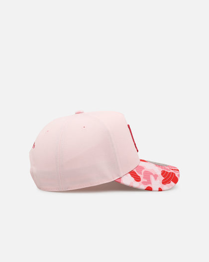 Mitchell & Ness Los Angeles Dodgers 'Pink Camo' Pro Pinch Snapback Pink
