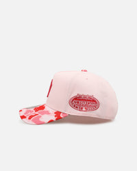 Mitchell & Ness New York Yankees 'Pink Camo' Pro Pinch Snapback Pink