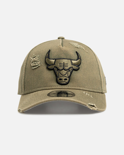 New Era Chicago Bulls 'Distressed Olive' 9FORTY A-Frame Snapback Olive