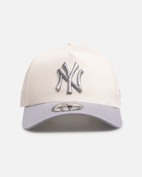 New Era New York Yankees 'Chrome Grey' 9FORTY A-Frame Snapback White/Silver