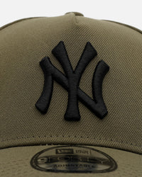 New Era New York Yankees 'Easy Olive' 9FORTY A-Frame Snapback Olive