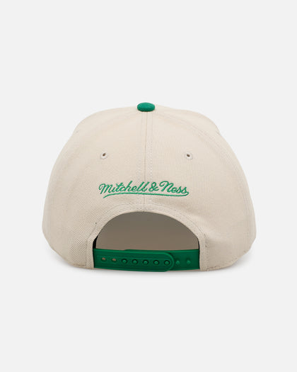 Mitchell & Ness Boston Celtics 'Love' Pro Pinch Snapback OTC