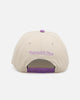 Mitchell & Ness Los Angeles Lakers 'Love' Pro Pinch Snapback OTC