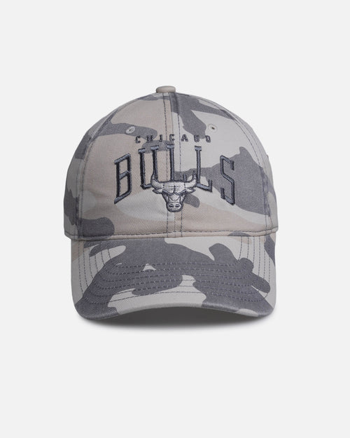 Mitchell & Ness Chicago Bulls 'Snow Camo' Dad Fit Strapback Snow Camo
