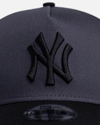 New Era New York Yankees 'Graphite Black' 9FORTY A-Frame Snapback Black/Grey