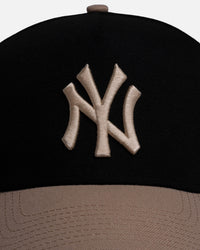 New Era New York Yankees 'Black Camel' 9FORTY A-Frame Snapback Black/Camel