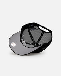 New Era Atlanta Braves 'Cherub Trucker' 9FORTY A-Frame Trucker Snapback Black/White