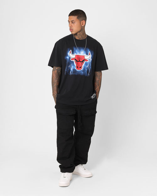 Mitchell & Ness Chicago Bulls Logo Lightning T-Shirt Black