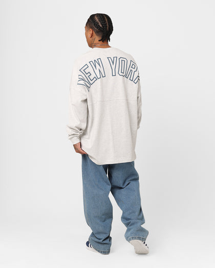 Majestic Athletic New York Yankees Tonal Stark Long Sleeve T-Shirt Vintage White Marle