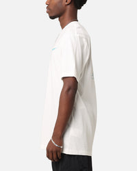 Nike Sportswear Essential Club T-Shirt Sail