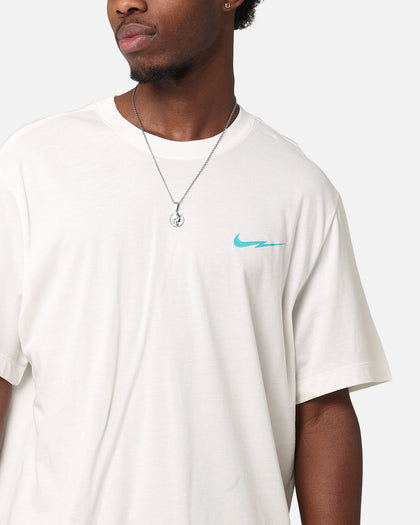 Nike Sportswear Essential Club T-Shirt Sail