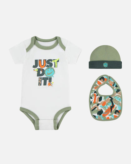 Nike Infants' Bodysuit 3 Piece Gift Set Sail