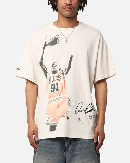 Mitchell & Ness Chicago Bulls Rebound T-Shirt Unbleached