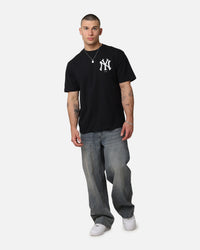 Majestic Athletic New York Yankees Doyers Crest T-Shirt Black