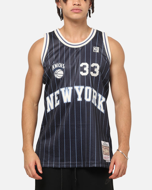 Mitchell & Ness New York Knicks Patrick Ewing #33 Playoff Energy Swingman Jersey Navy