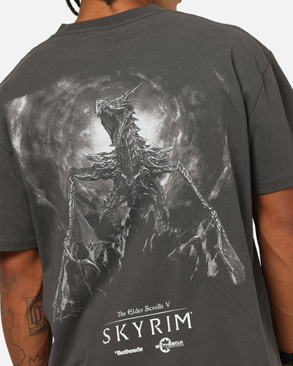 73Studio X The Elder Scrolls V: Skyrim Alduin Vintage T-Shirt Black Wash