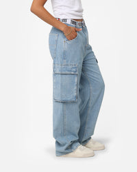 Tommy Jeans Women's Daisy Cargo Low Rise Jeans Denim Light 02