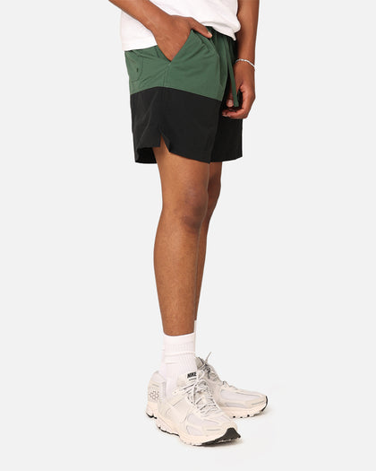 Nike Club+ Woven Colour-Blocked Shorts Fir/Black/White