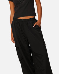 Mitchell & Ness Women's Oakland Raiders Wavey Text Cargo Pants Black