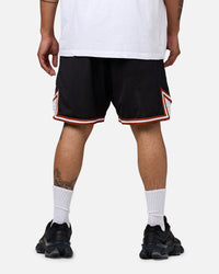Market Dulldogs Mesh Shorts Black