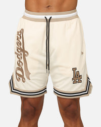 New Era Los Angeles Dodgers Mesh Shorts Light Beige