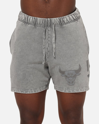 Pro Standard Chicago Bulls Washed Classic Shorts Washed Grey