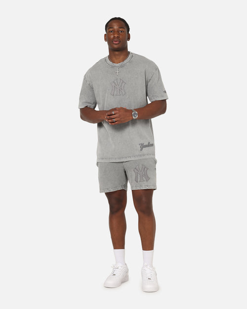 Pro Standard New York Yankees Washed Classic Shorts Washed Grey