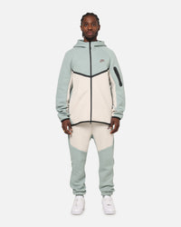 Nike Sportswear Tech Fleece Joggers Dusty Sage