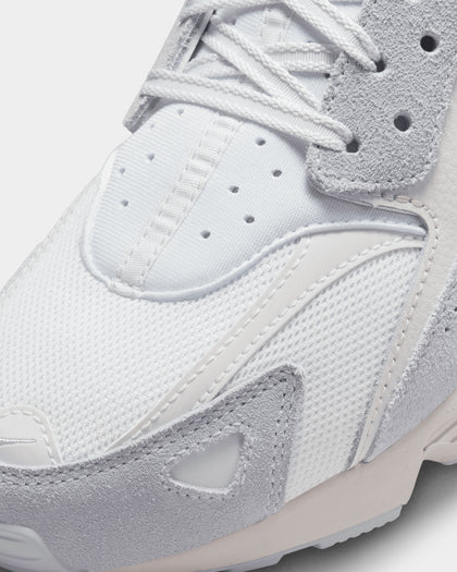 Nike Air Huarache Runner "Pure Platinum" Summit White/Metallic Silver