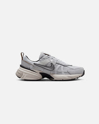 Nike Women's V2K Run Pure Platinum/Chrome