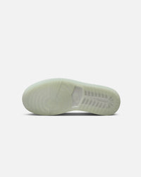 Jordan Women's Air Jordan 1 Low SE Sail/Seafoam Metallic Silver