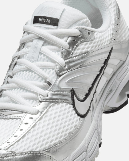 Nike Women's Air Max Moto 2K White/Photon Dust