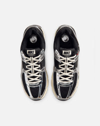 Nike Zoom Vomero 5 Black/Chrome/White