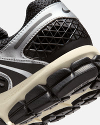 Nike Zoom Vomero 5 Black/Chrome/White