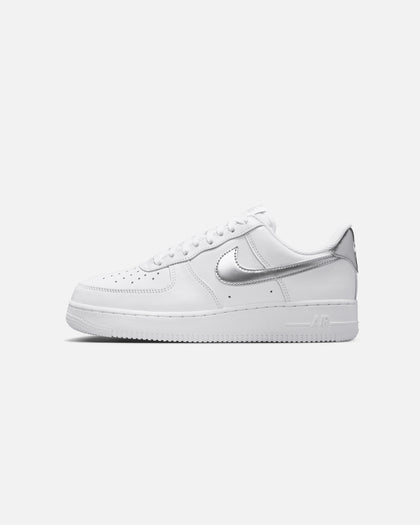 Nike Women's Air Force 1 '07 SE White/Metallic