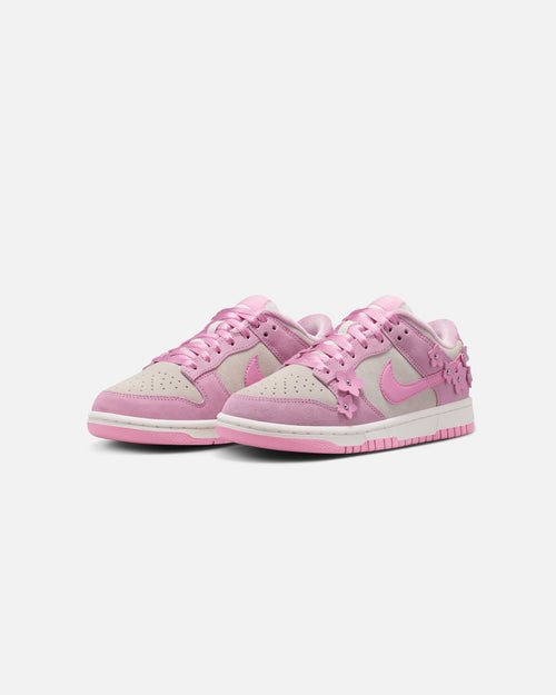 Nike Women's Dunk Low SE Pink