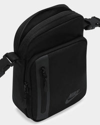 Nike Elemental Premium Crossbody Bag Black/Black