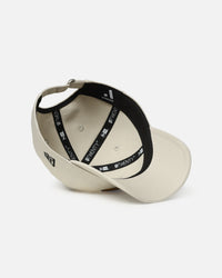 New Era Wellington Phoenix FC 'A-League Season Kick Off' 9TWENTY Strapback Medium Beige