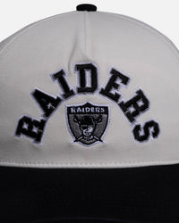 Mitchell & Ness Las Vegas Raiders 'Super Bowl Champions Origin' Deadstock Snapback White