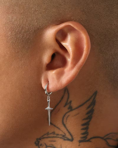 Saint Morta Dagger Earring White Gold